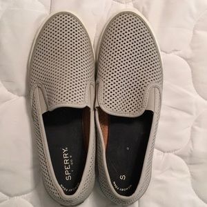 - Ladies Sperry Top-Siders